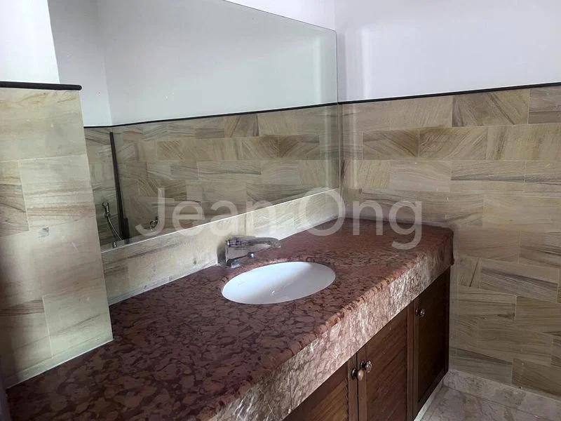 5 Bed Bungalow (Landed) for Sale in  Hua Guan Gardens - Image 4